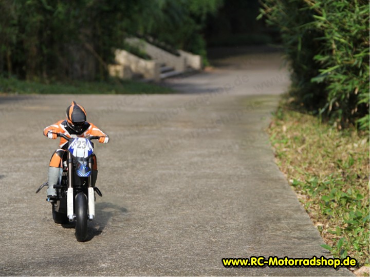 BX4004: X-Rider 1:4 Supermoto-Motorrad BX4004 RTR mit elektr. Gyro BX4004